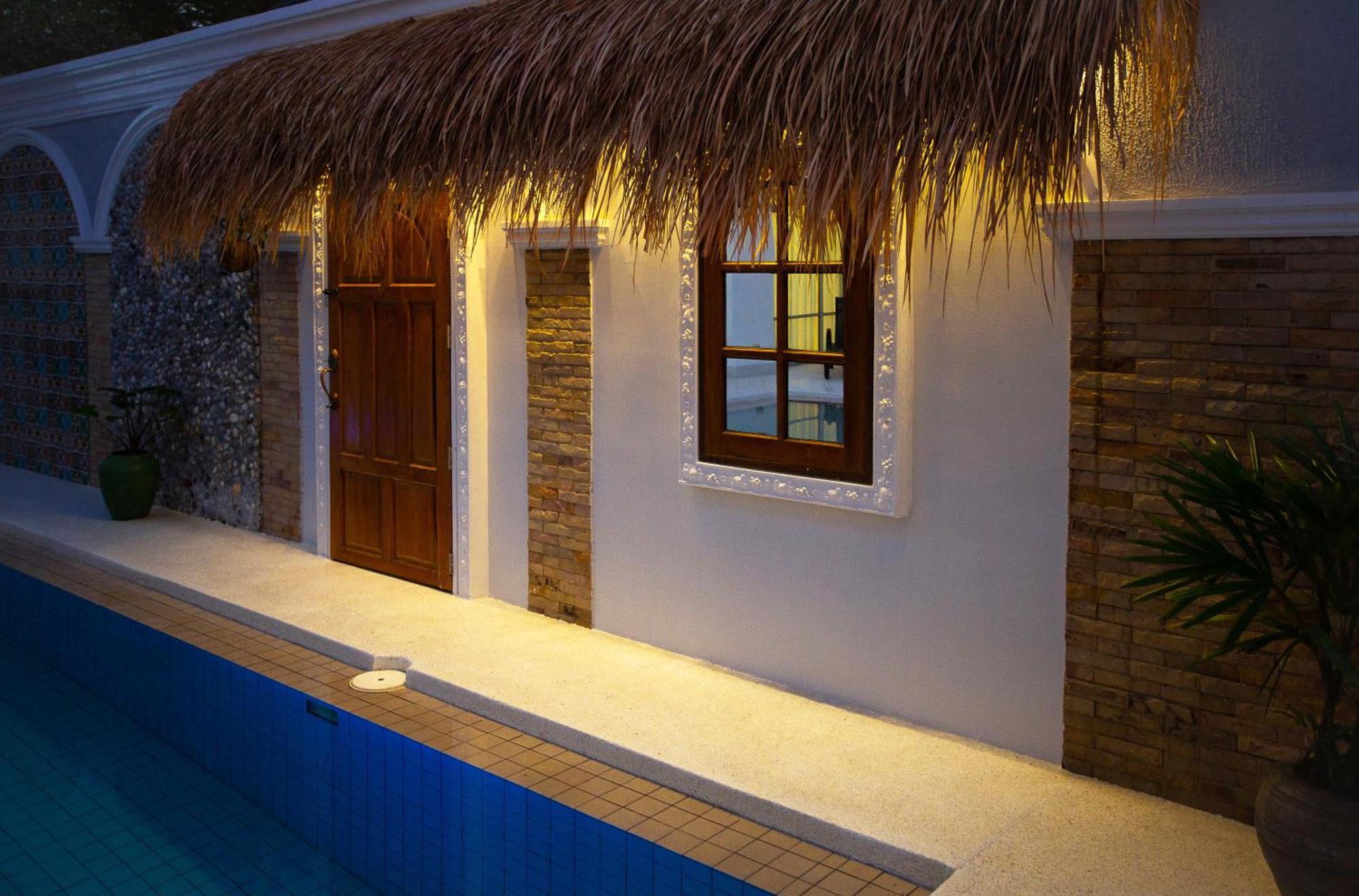 Nagawari Art Maldives Pattaya Villa На Джомтьен Экстерьер фото