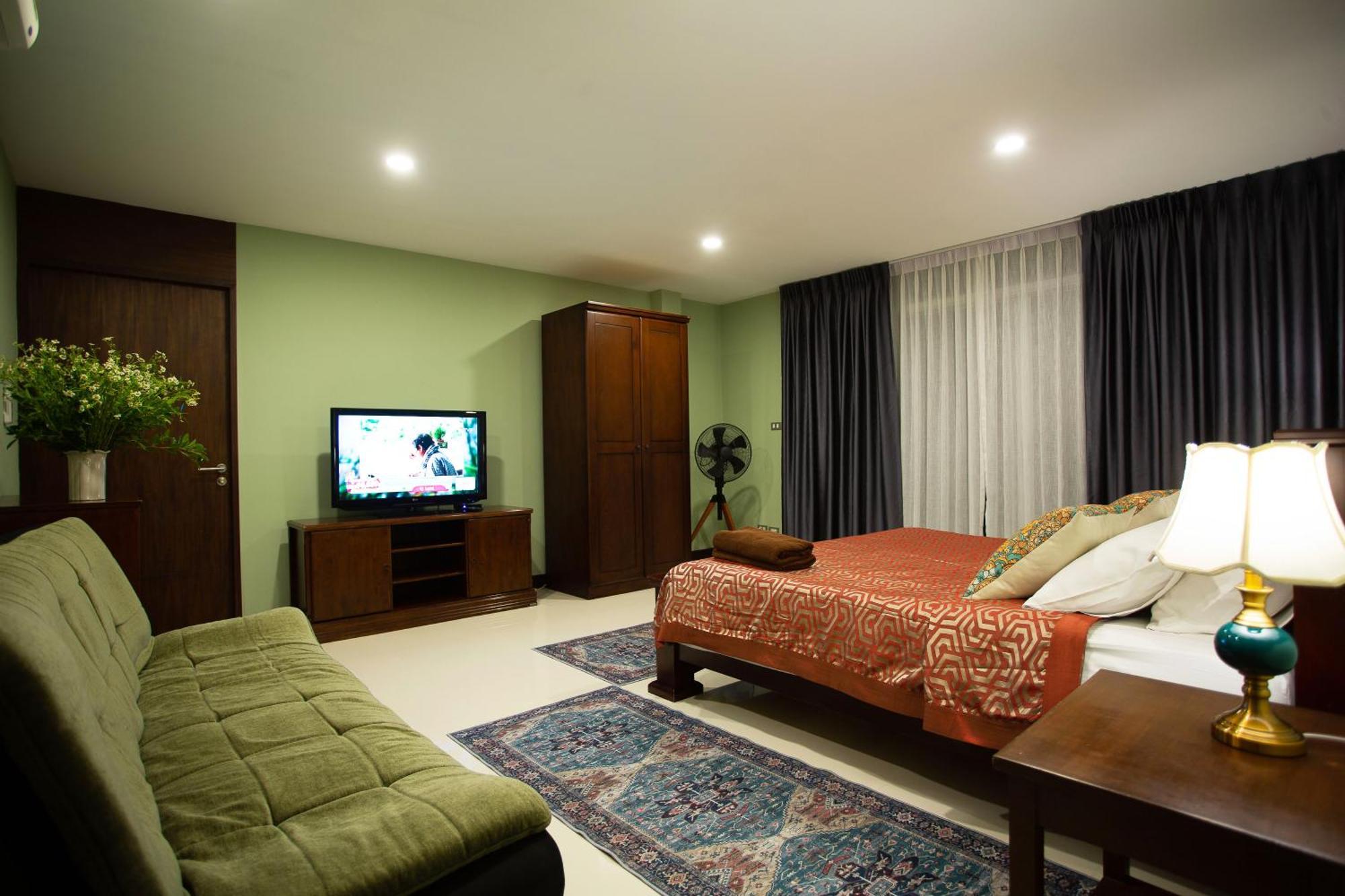 Nagawari Art Maldives Pattaya Villa На Джомтьен Экстерьер фото